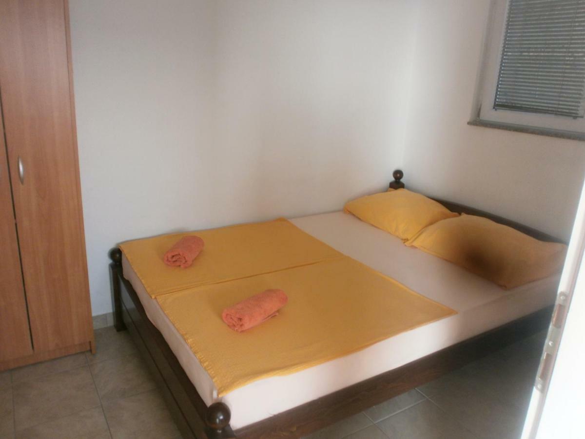 Apartmani Lastro Jesenice  Exterior photo